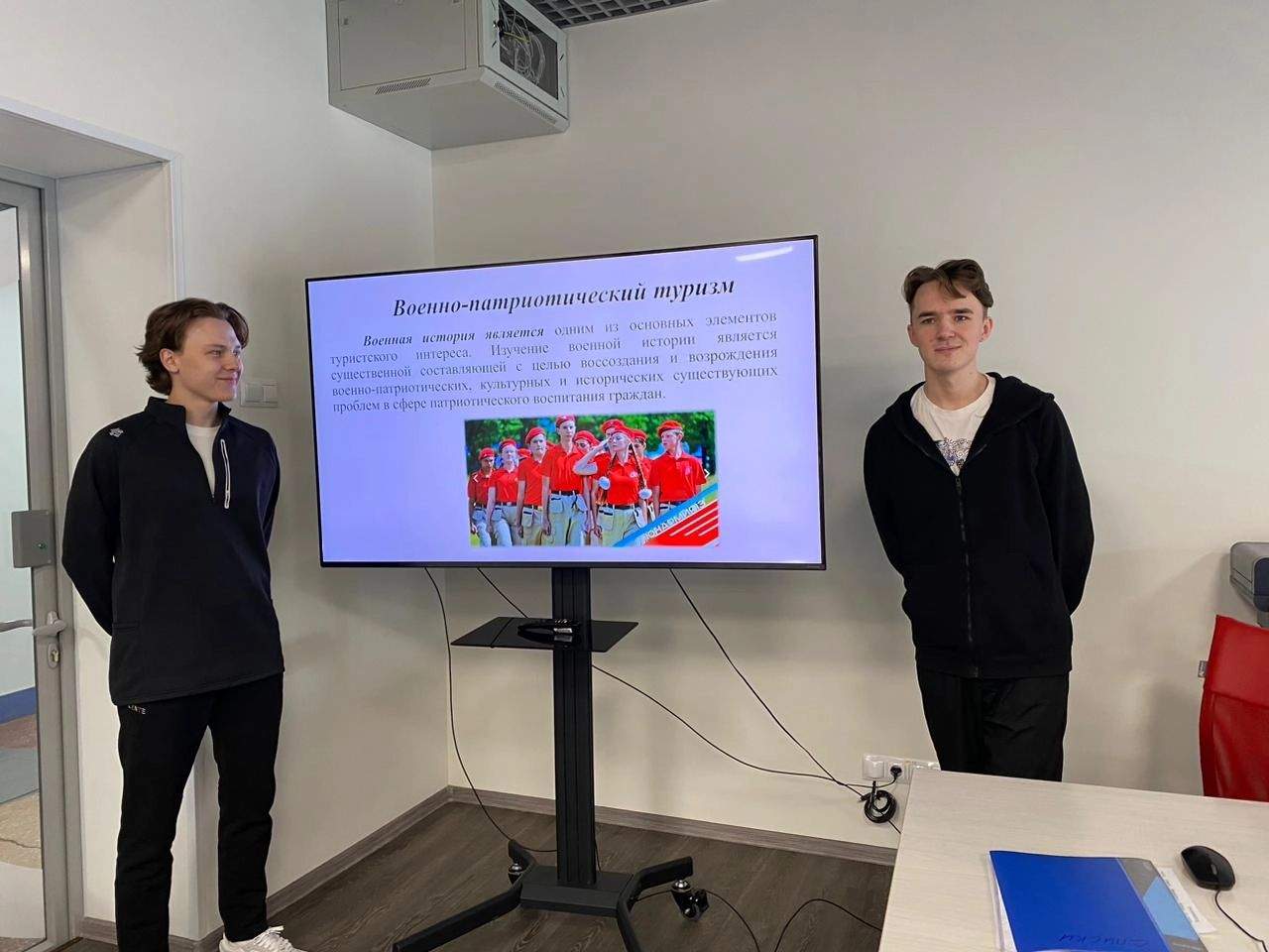Студенты АК рассказывают про военно-патриотический туризм Приморья