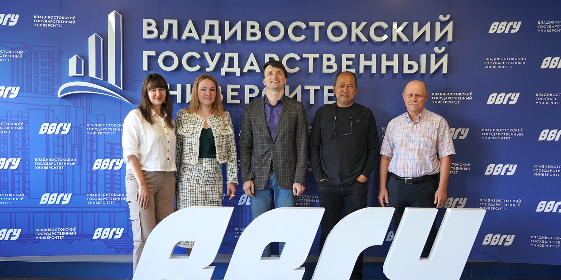 Профессор Эммануэль Джон Карранса встретился со студентами и преподавателями ВВГУ