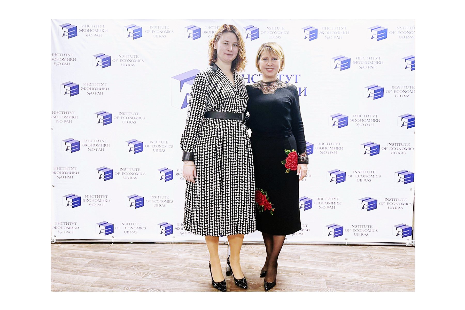 Поздравляем ассистента кафедры экономики и управления Анну Вертинову c успешной защитой диссертации на соискание ученой степени кандидата наук
