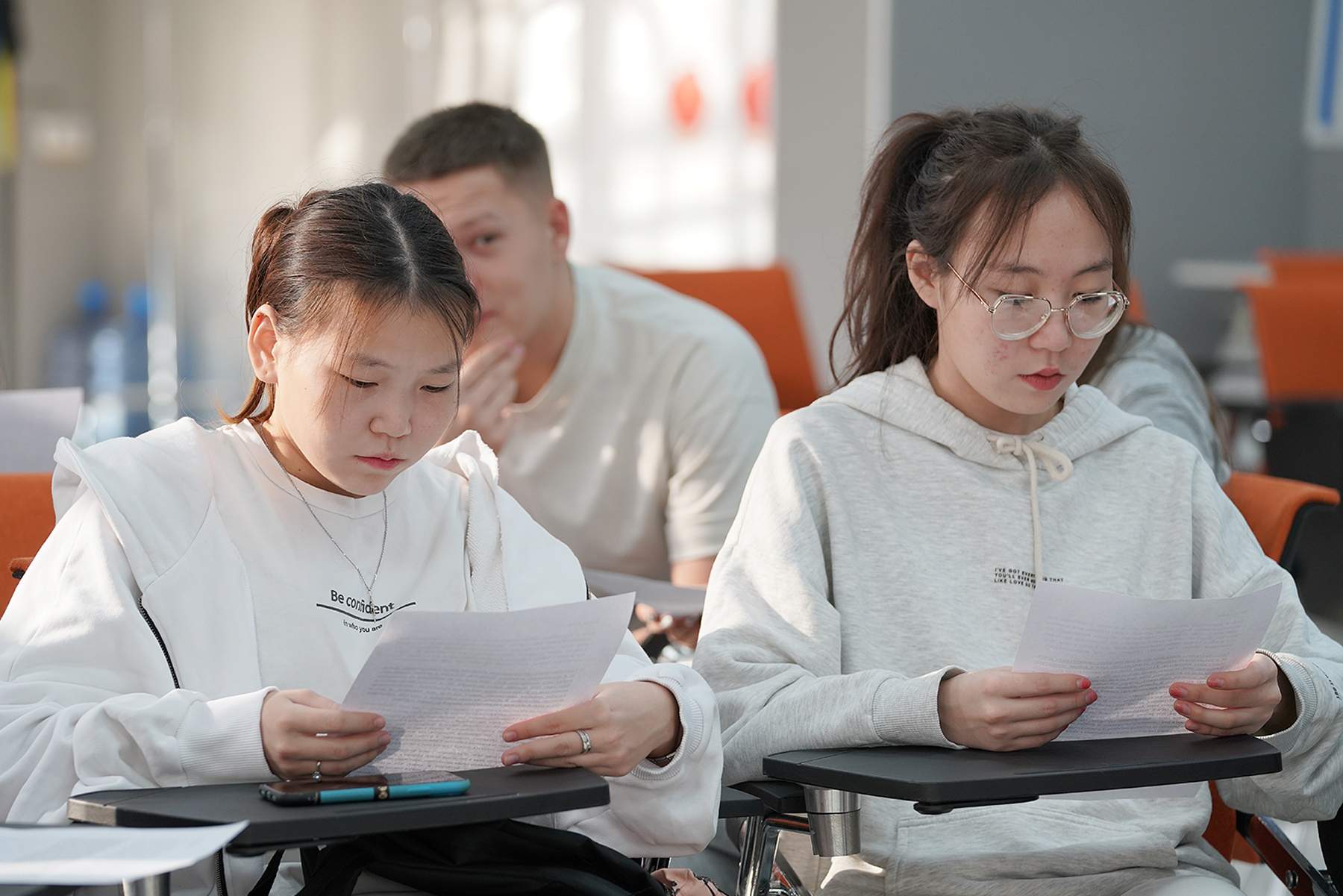 Школьники Дальнего Востока стали участниками образовательной экскурсии ВВГУ