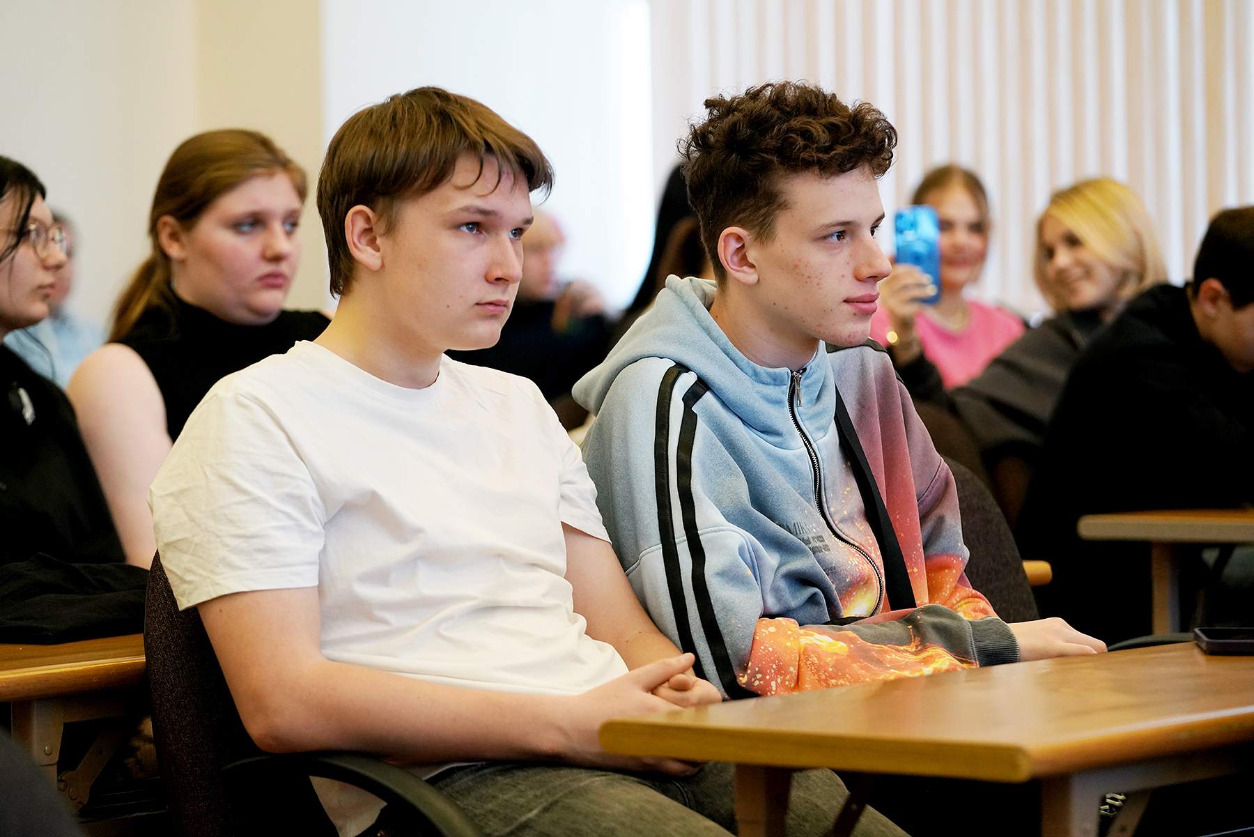 Студентам ВВГУ рассказали о вреде запрещенных веществ