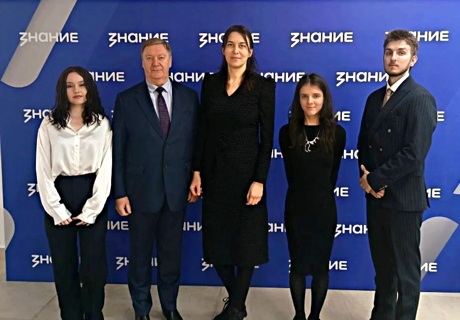 Студенты и сотрудники Инженерной школы ВВГУ приняли участие в Международных очно-заочных научных чтениях «Приморские Зори – 2026»