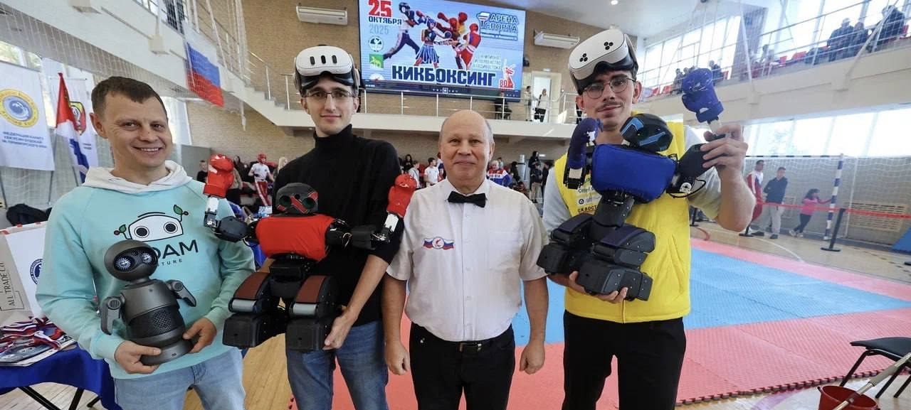 Живая сталь: студенты ВВГУ стали пилотами первой во Владивостоке битвы роботов