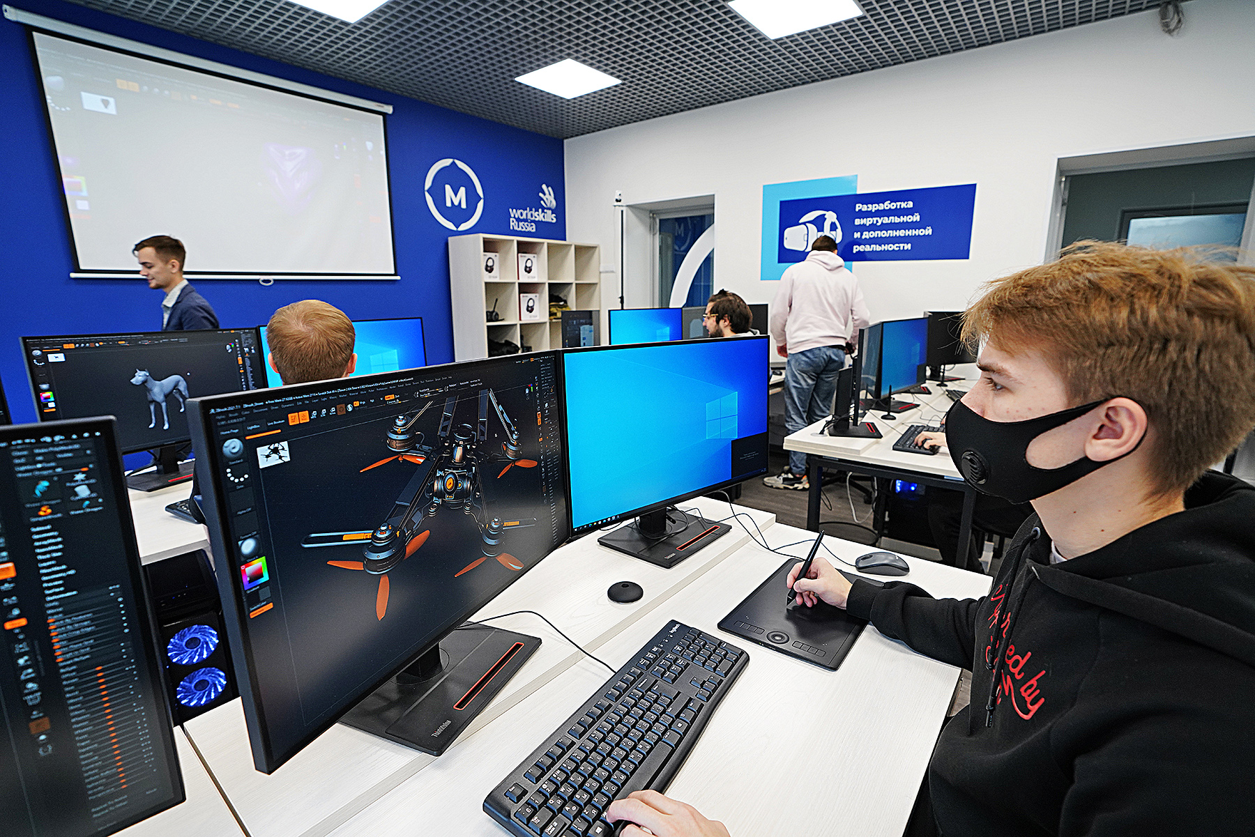 Студенты ВГУЭС приняли участие в демонстрационных  экзаменах в декабре 2021 года.