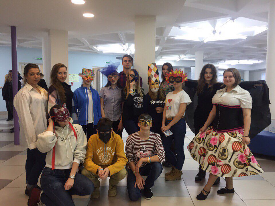 ВГУЭС и «Океан» знакомят старшеклассников с творческими профессиями