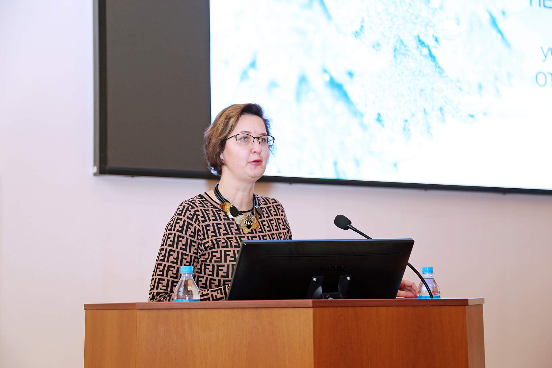 Руководитель Института заочного и дистанционного обучения ВГУЭС Ирина Кезина: Каждый второй бакалавр-заочник в Приморском крае — студент ВГУЭС!