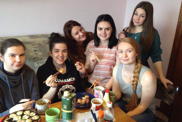 Как русско-японский «Смак» помогает студентам ВГУЭС дружить с иероглифами