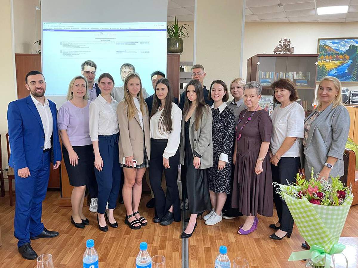 Десять стартапов защитили выпускники Международного института окружающей среды и туризма ВГУЭС