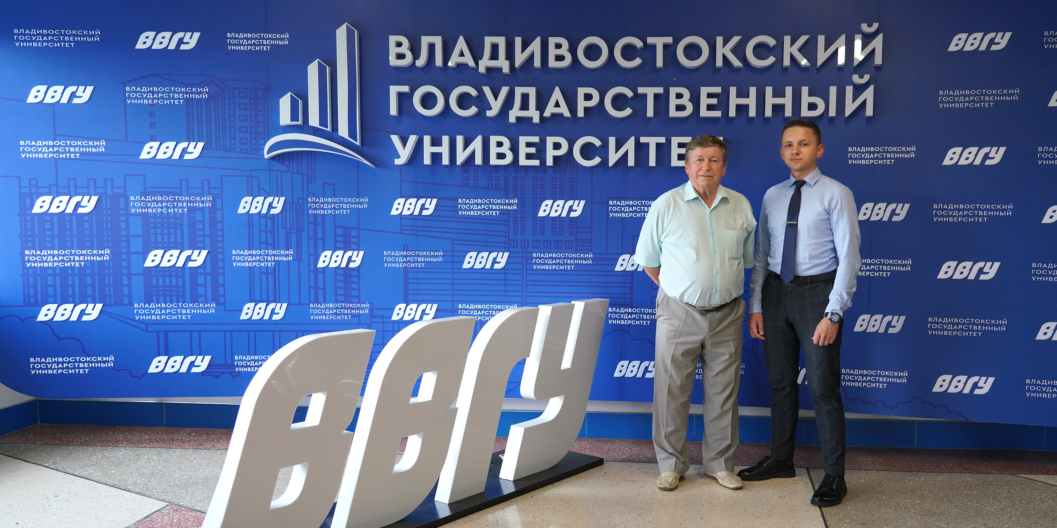 Поздравляем ассистента ВВГУ Данилова Егора с присуждением учёной степени кандидата экономических наук