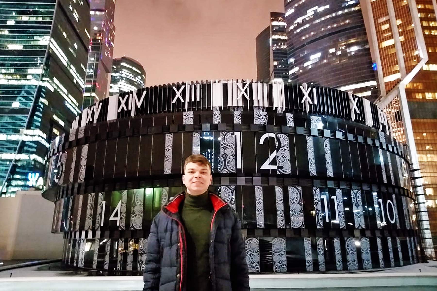 Студент ВГУЭС Артем Пустоваров — победитель, занявший третье место, XXIII Всероссийского конкурса научных работ молодежи «Экономический рост России»