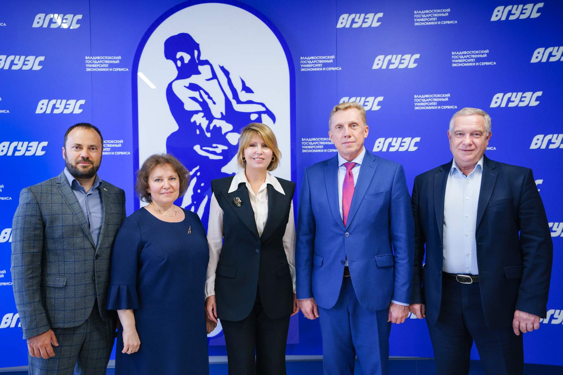 Ректор ВВГУ Татьяна Терентьева обсудила тему сотрудничества с коллегами из Санкт-Петербурга