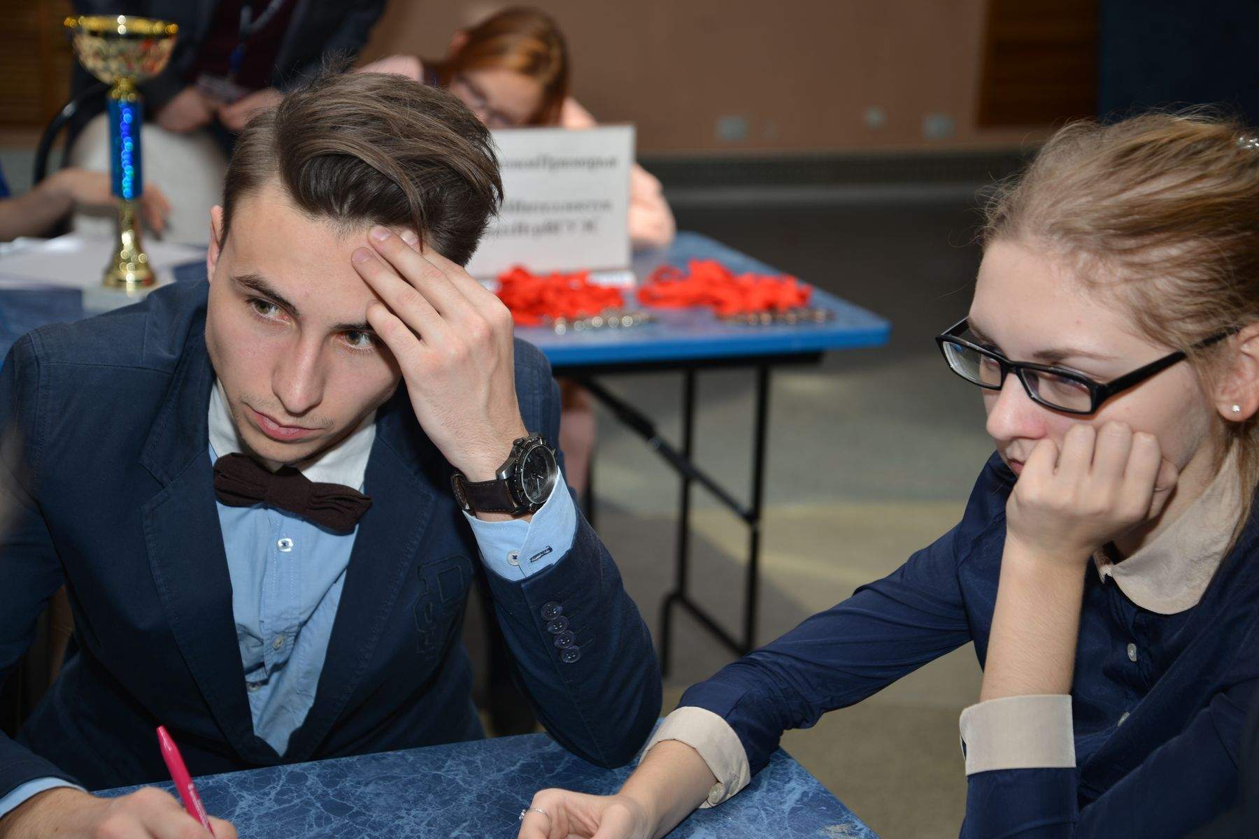 Студенты, преподаватели и сотрудники ВГУЭС приняли участие в борьбе за кубок ректора в игре «Что? Где? Когда?»