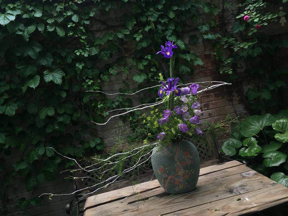 Летнее настроение на мастер-классе по искусству икебаны во ВГУЭС