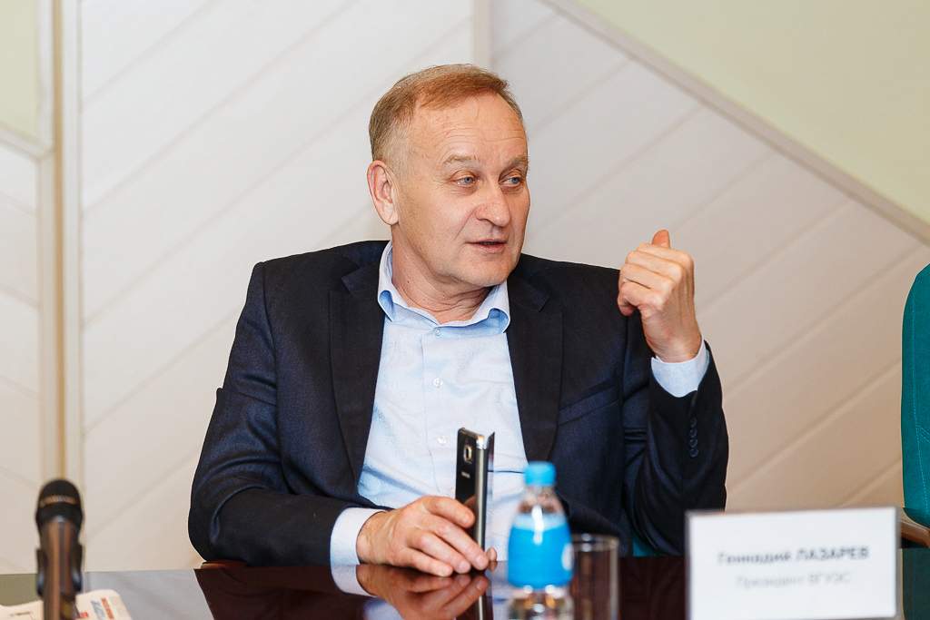 Президент ВГУЭС Геннадий Лазарев: «Практика для наших студентов – это трамплин в успешную жизнь»