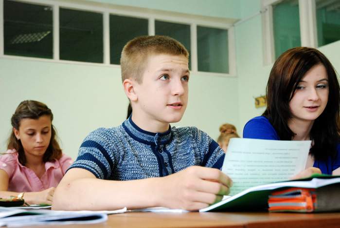 Во ВГУЭС открылась летняя школа английского языка