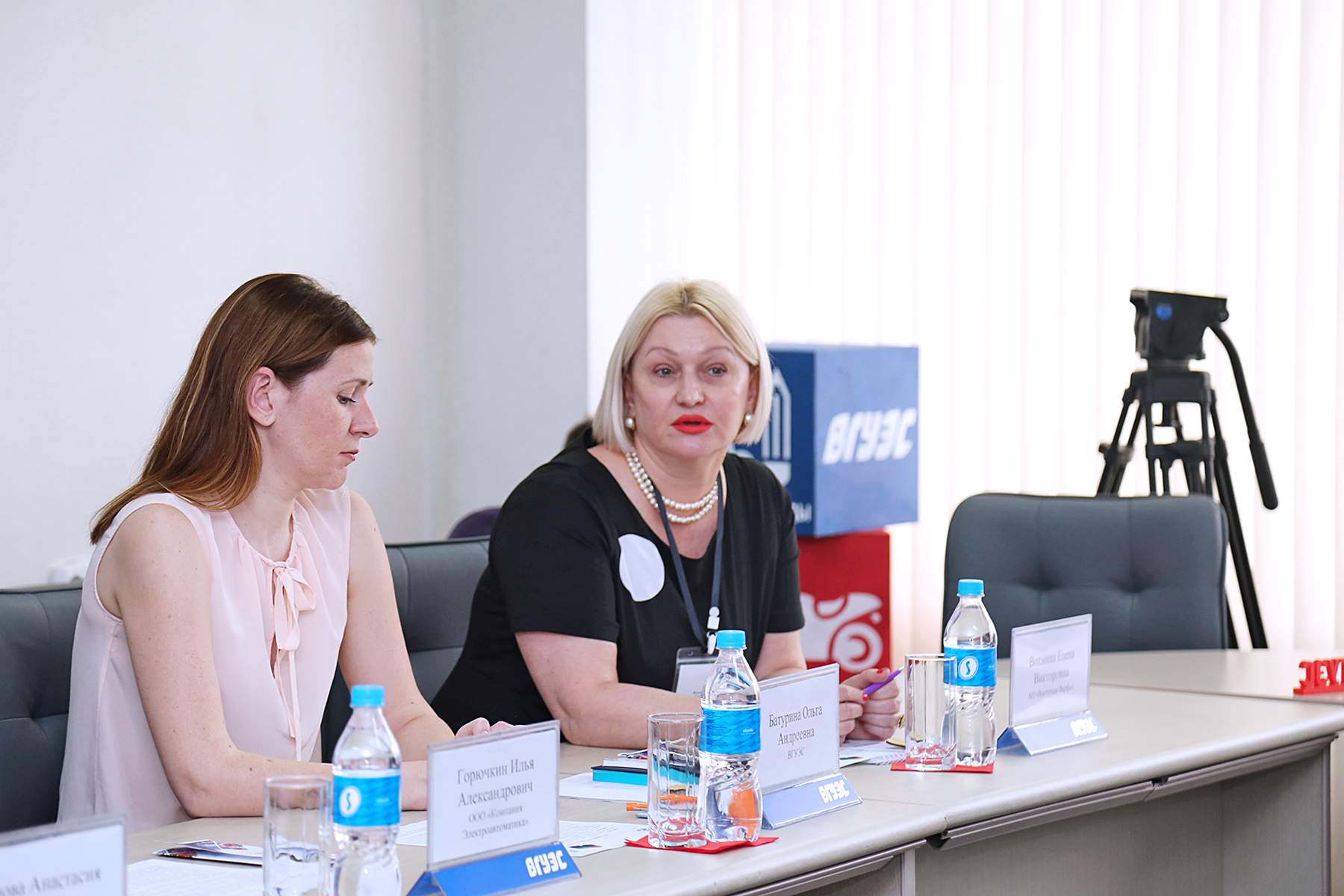 Какие компетенции необходимы выпускнику? Обсуждают работодатели-эксперты во ВГУЭС