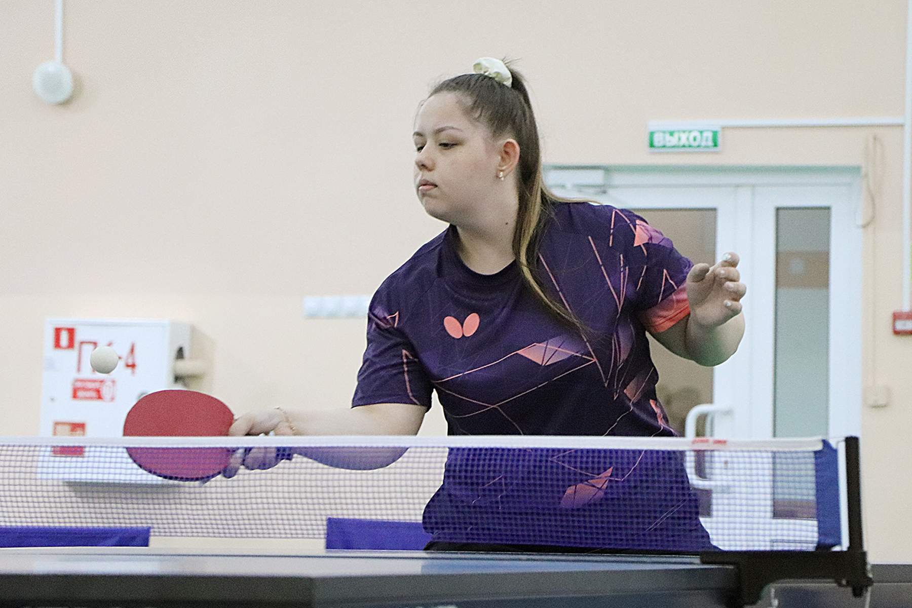 Серебро турнира по настольному теннису взяли студенты ВВГУ