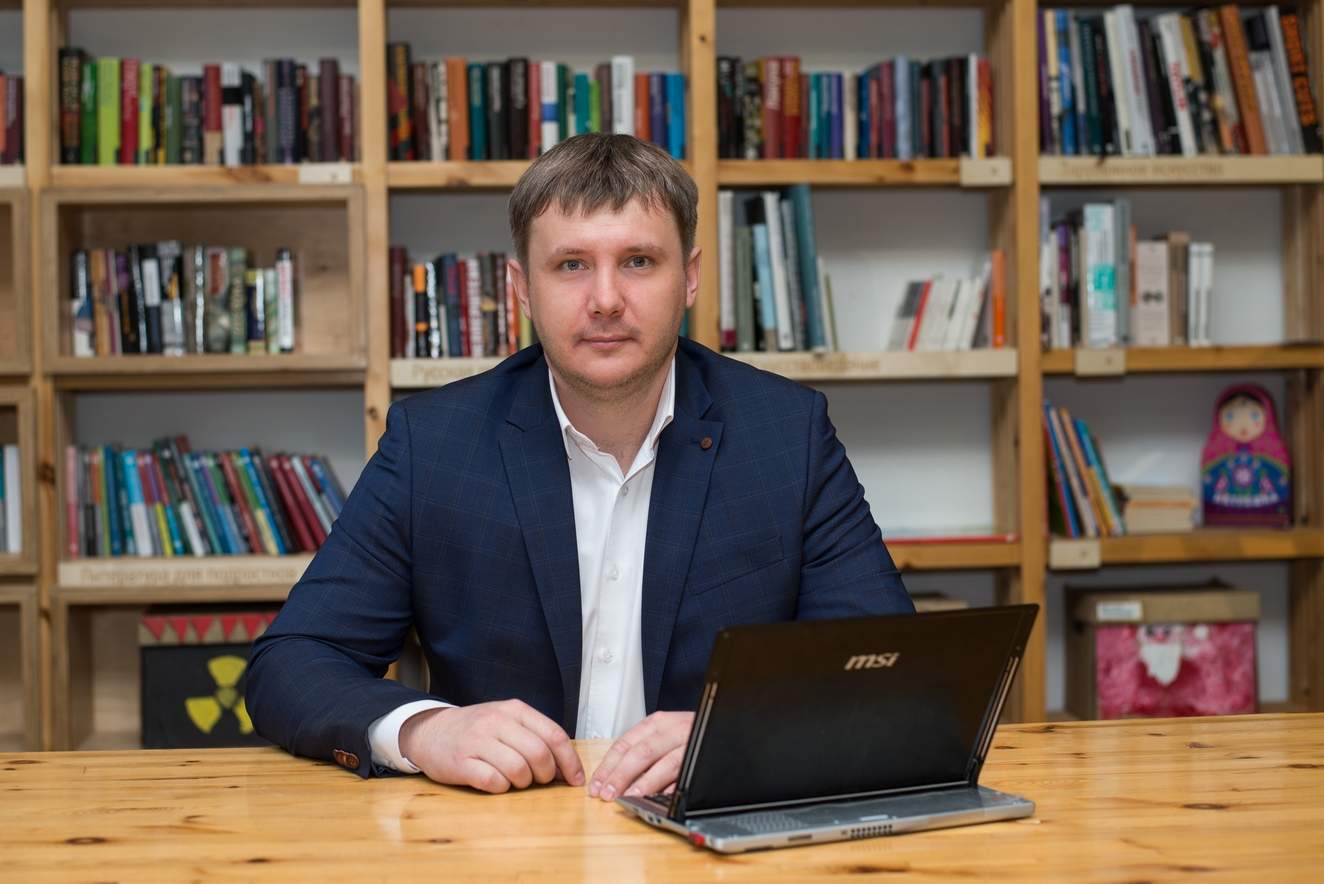 Аспирант ВГУЭС выпустил книгу о тематических парках