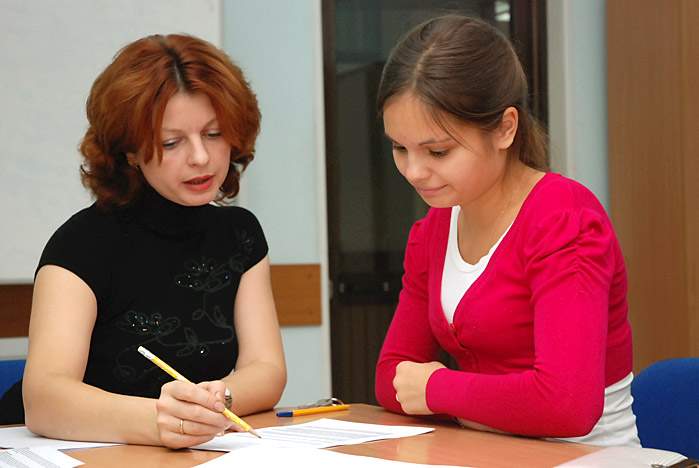 Центр «Абитуриент» - призёр конкурса «Лучший региональный организатор дистанционного тестировании – 2011» .