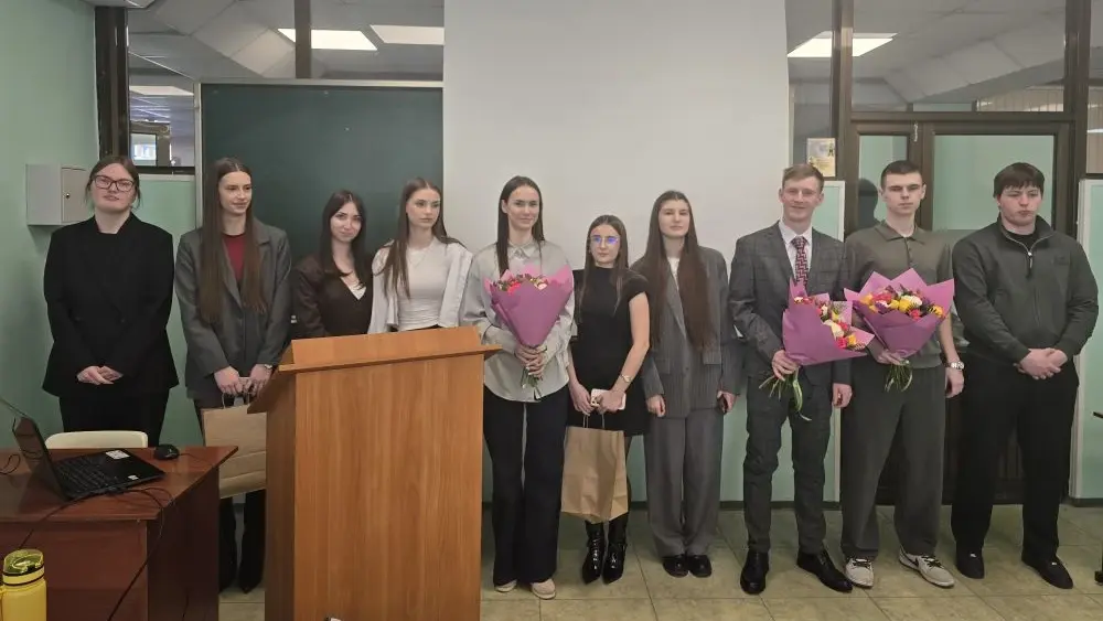 В Академическом колледже стартовала защита дипломных работ у первых выпускников «Профессионалитета»