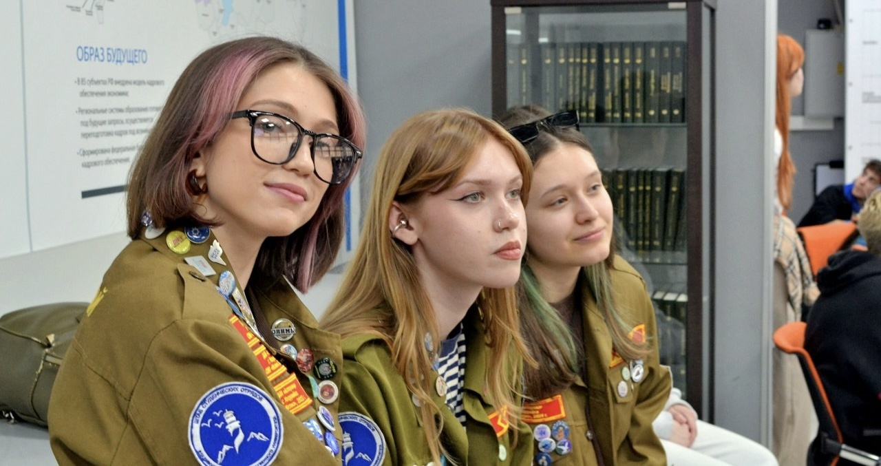 Бойцы Штаба студенческих отрядов ВВГУ завоевали восемь наград на краевом интеллектуальном турнире Приморья