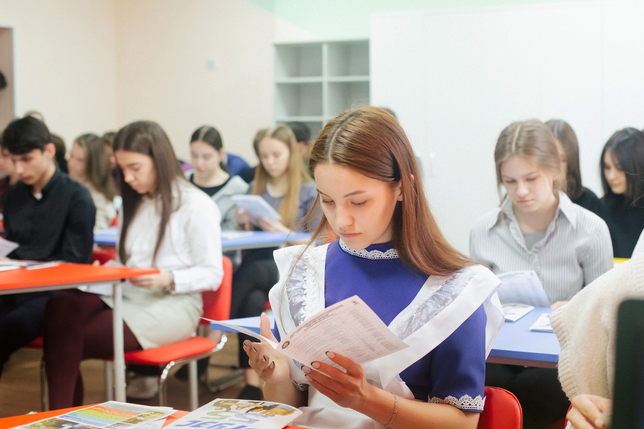 Владивосток-Лесозаводск. На базе школ города прошли открытые лекции и мастер-классы.