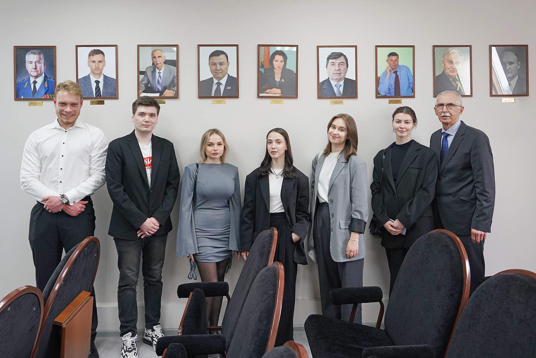 В Главном управлении Минюста по Приморскому краю состоялась презентация монографии преподавателя Института права ВВГУ Баранника Игоря Николаевича