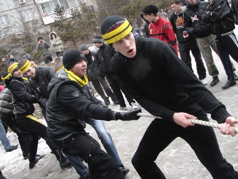 В студгородке праздник 23 февраля выявил самых ловких, сильных и дружных парней