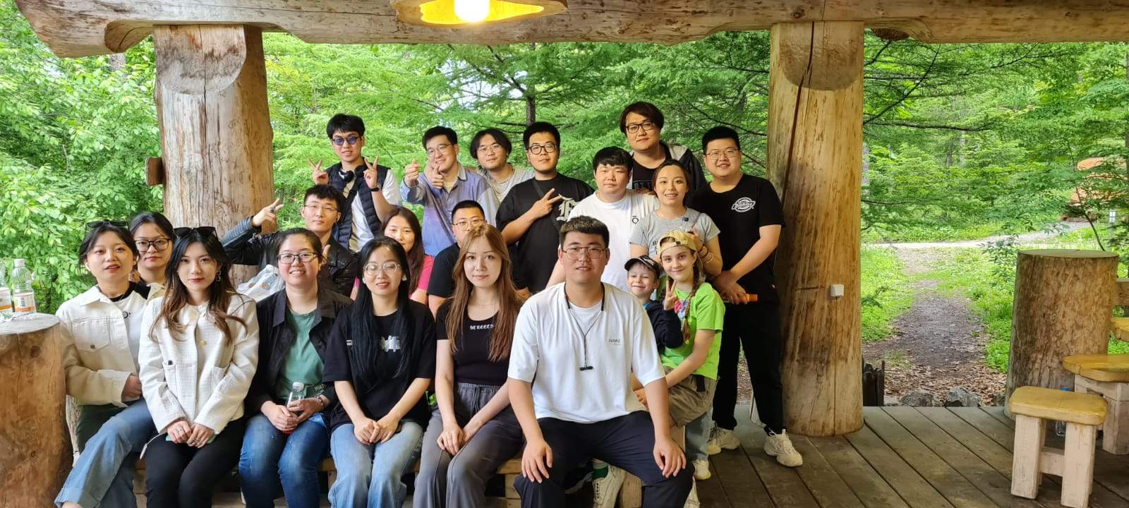 Без друзей меня чуть-чуть, а с друзьями много!