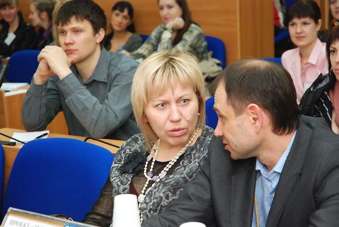 Деловой клуб ВГУЭС: полезны ли конфликты?