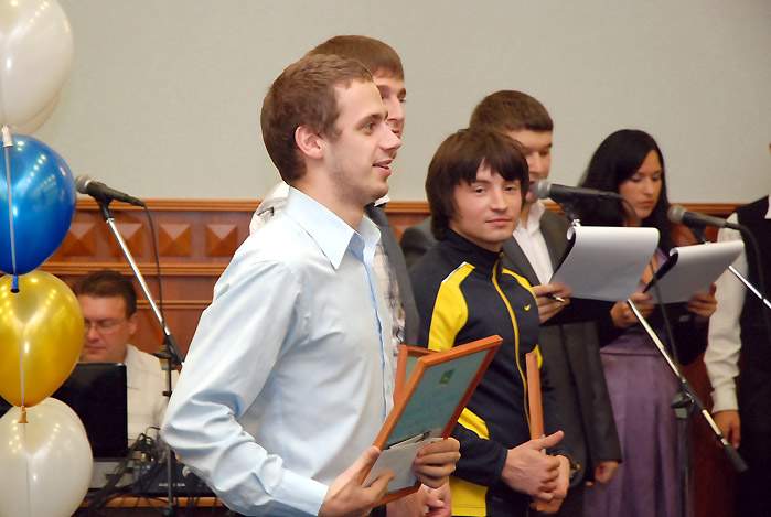 Сорок семь лауреатов премии «Молодежь города» учатся и работают во ВГУЭС