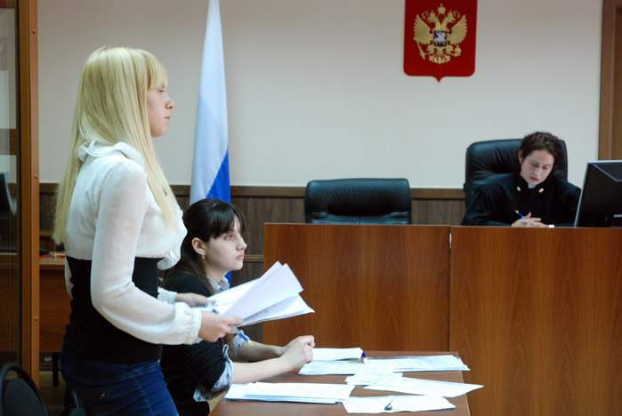 Школа корпоративного юриста: модельное судебное заседание уже не редкость в ИПУ