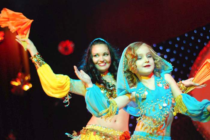 Молодежный центр ВГУЭС приглашает на «Звездный бал»