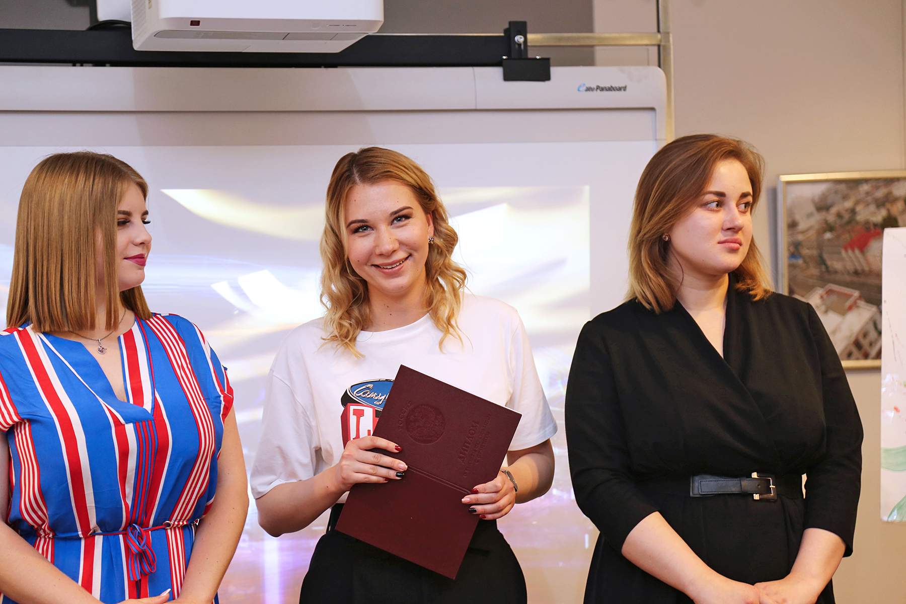 Третий выпуск Высшей школы телевидения ВГУЭС: эфиры на телеканалах и работа в ведущих СМИ страны