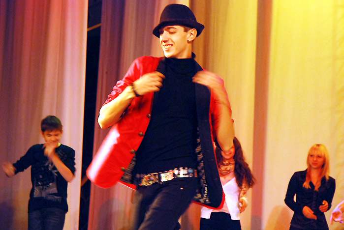 Праздник посвящения в студенты помог первокурсникам ИСМД на время забыть о подсчете баллов