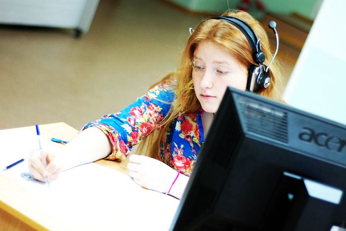 Attention, please! «Olympic English» is going now