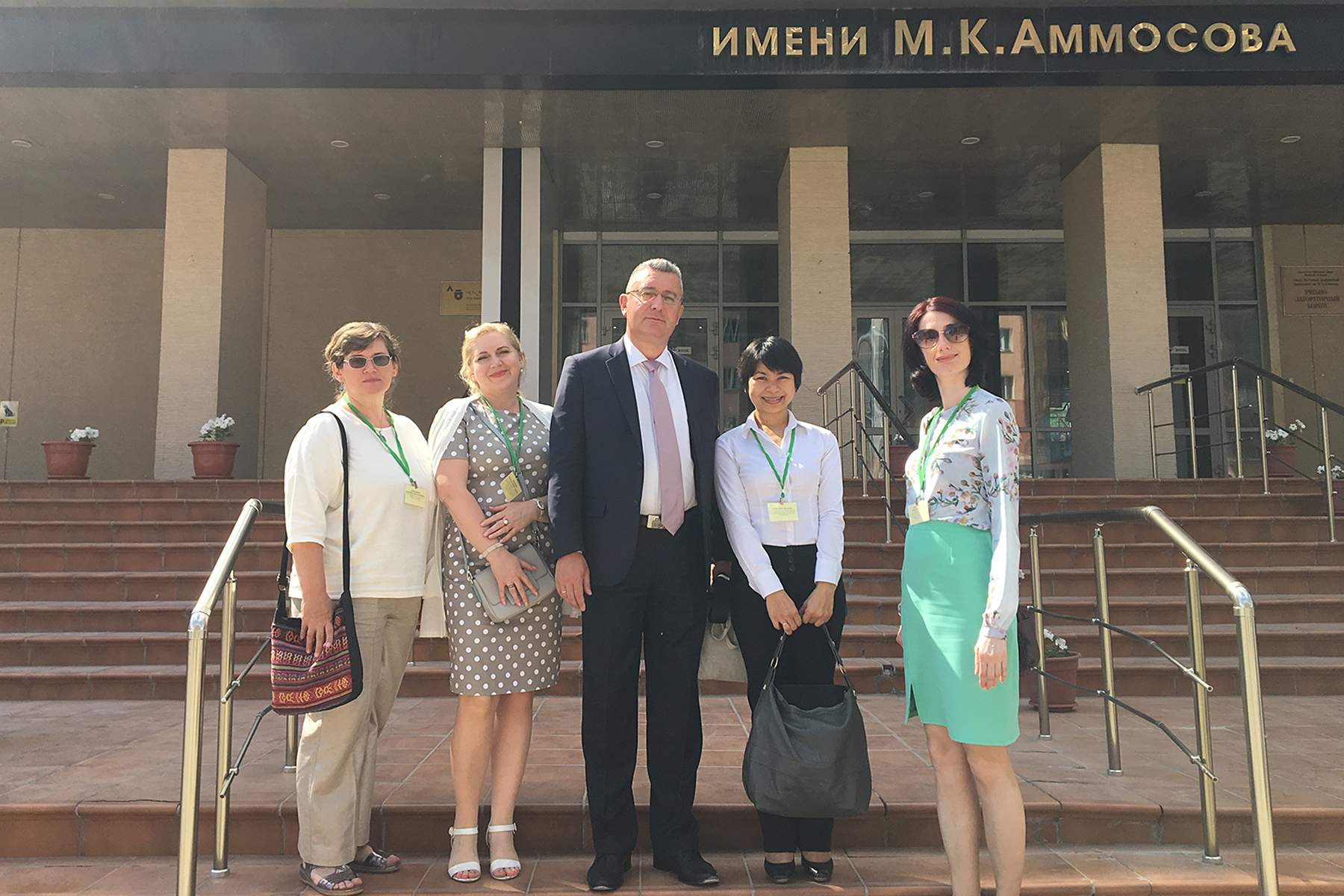 Филологи ВГУЭС выступили на II Международном форуме в Якутске и Всероссийской научной конференции в Санкт-Петербурге