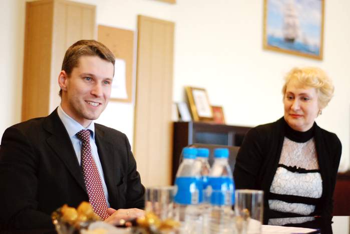 ВГУЭС и ОАО «Владхлеб» стали стратегическими партнёрами