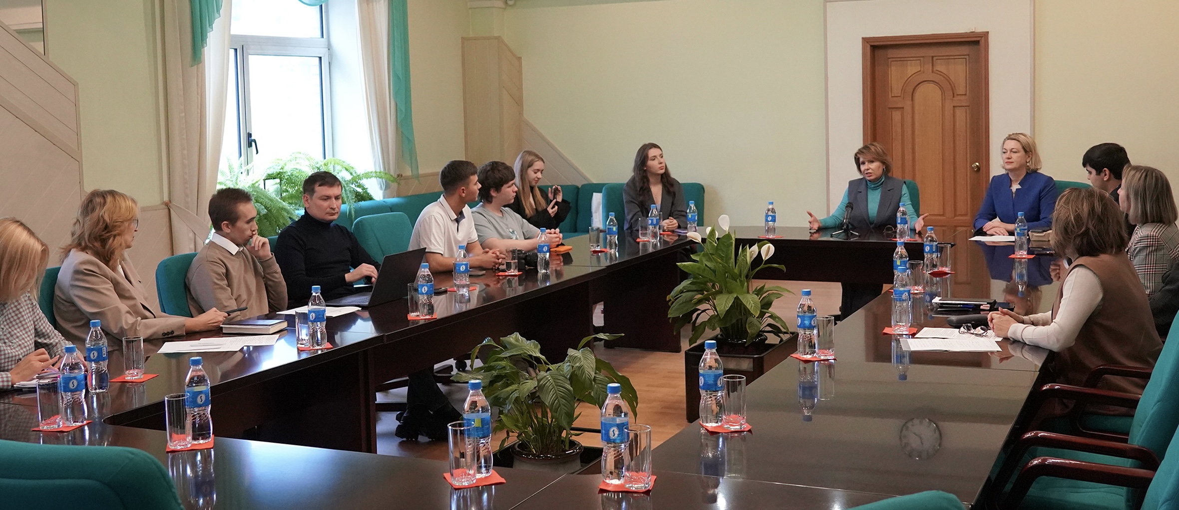 Блог-тур России: студенты-медийщики со всей страны сняли кино о Владивостоке и ВВГУ