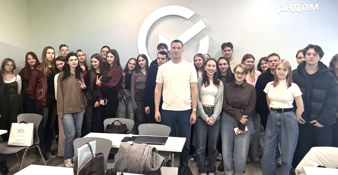 От мечты до бизнеса: Сбер знакомит студентов ВВГУ с перспективами работы на самого себя