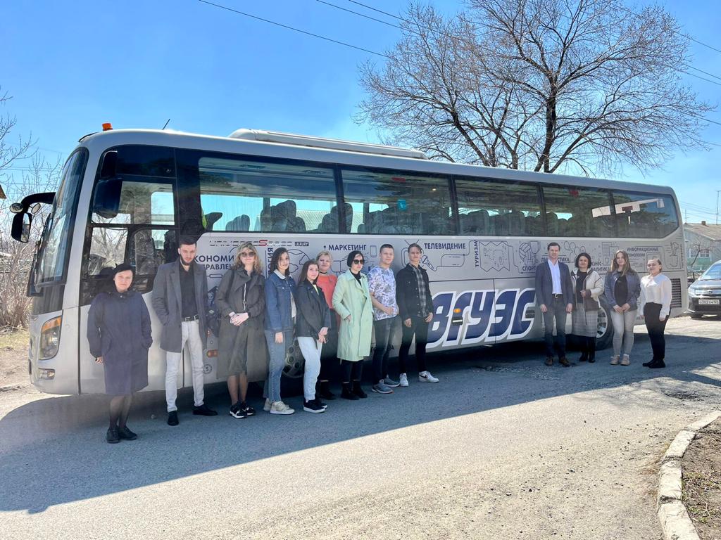ВГУЭС провёл профориентационные встречи в с. Спасское и Арсеньеве.
