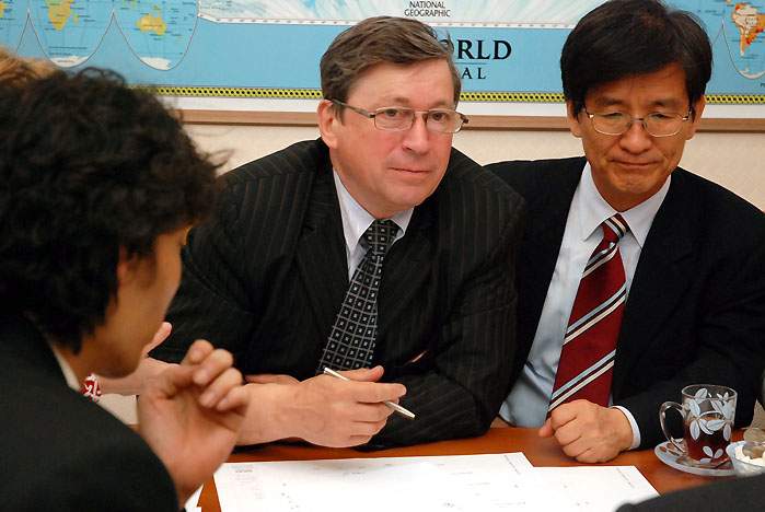 Эка невидаль -ЭКОХАУЗ