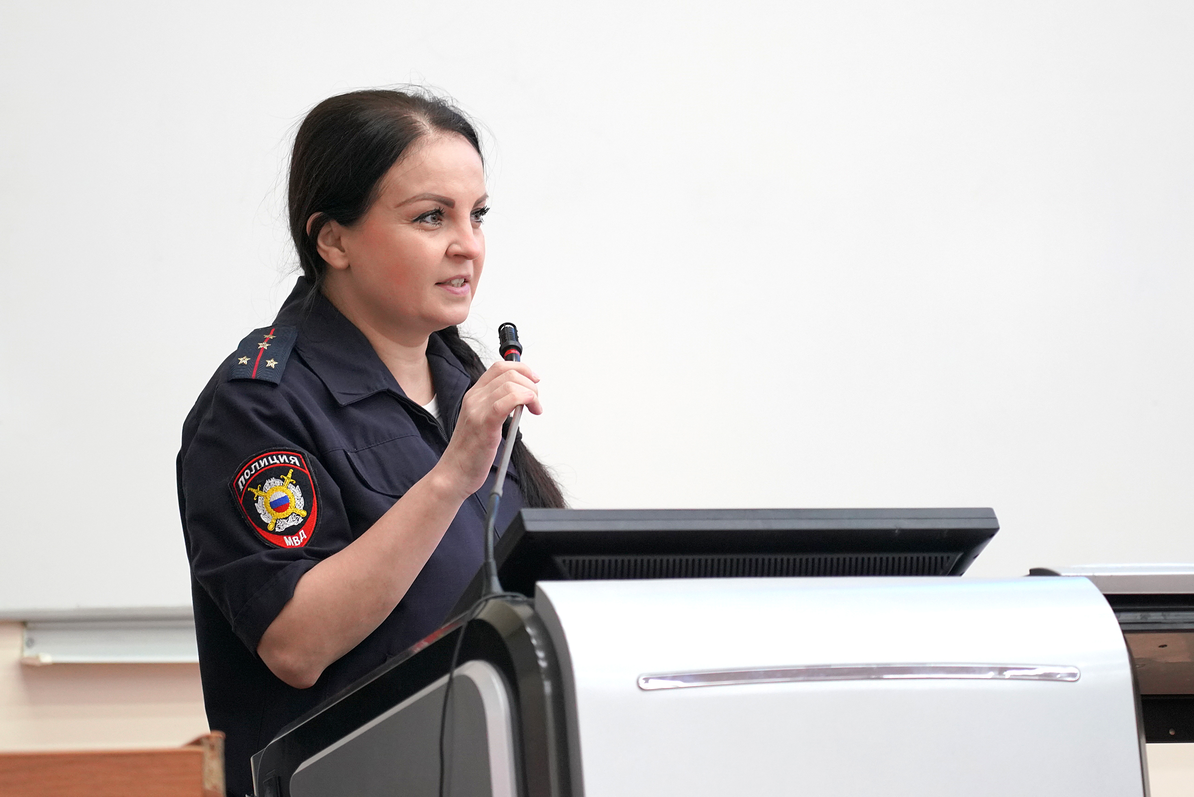 В ВВГУ прошёл кинопоказ по профилактике употребления наркотических веществ