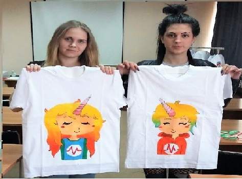 Студенты специальности «Дизайн» на мастер-классе в рамках «Недели моды»