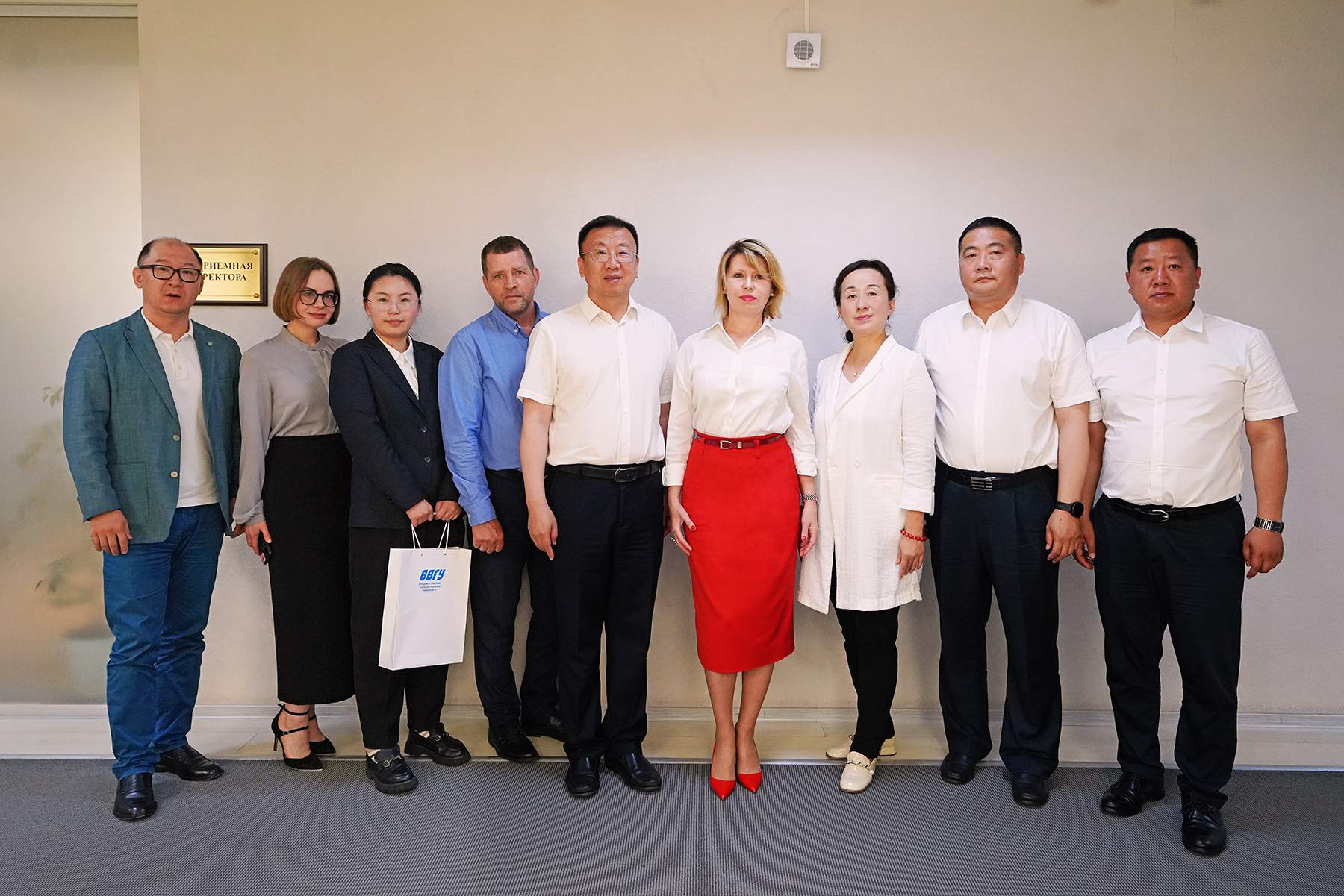 Ректор ВВГУ Татьяна Терентьева обсудила перспективы сотрудничества с китайскими коллегами