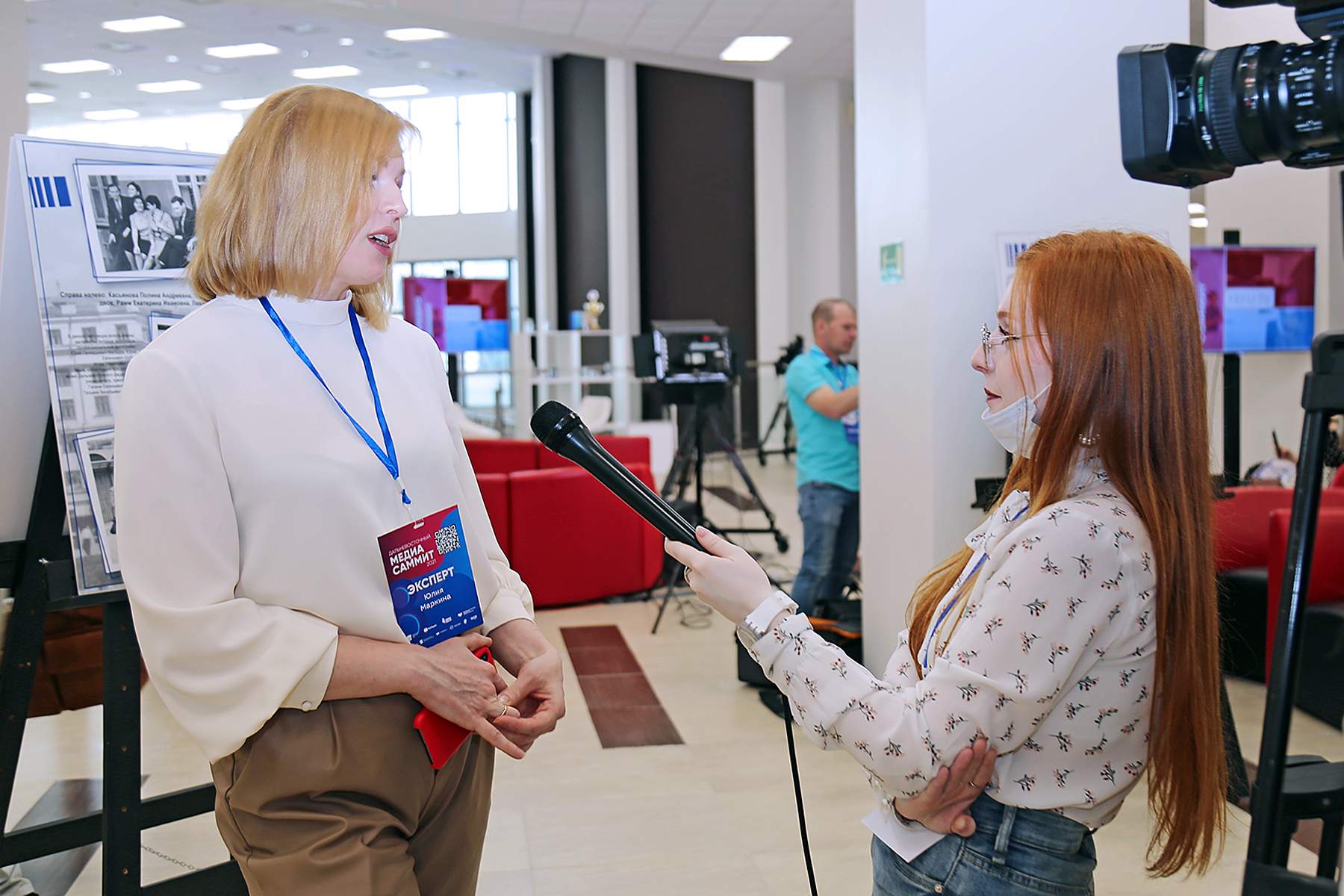 Монтаж в смартфоне и правила качественного интервью: студенты Высшей школы телевидения дают профессиональные советы в новом выпуске проекта ВГУЭС-LIFE