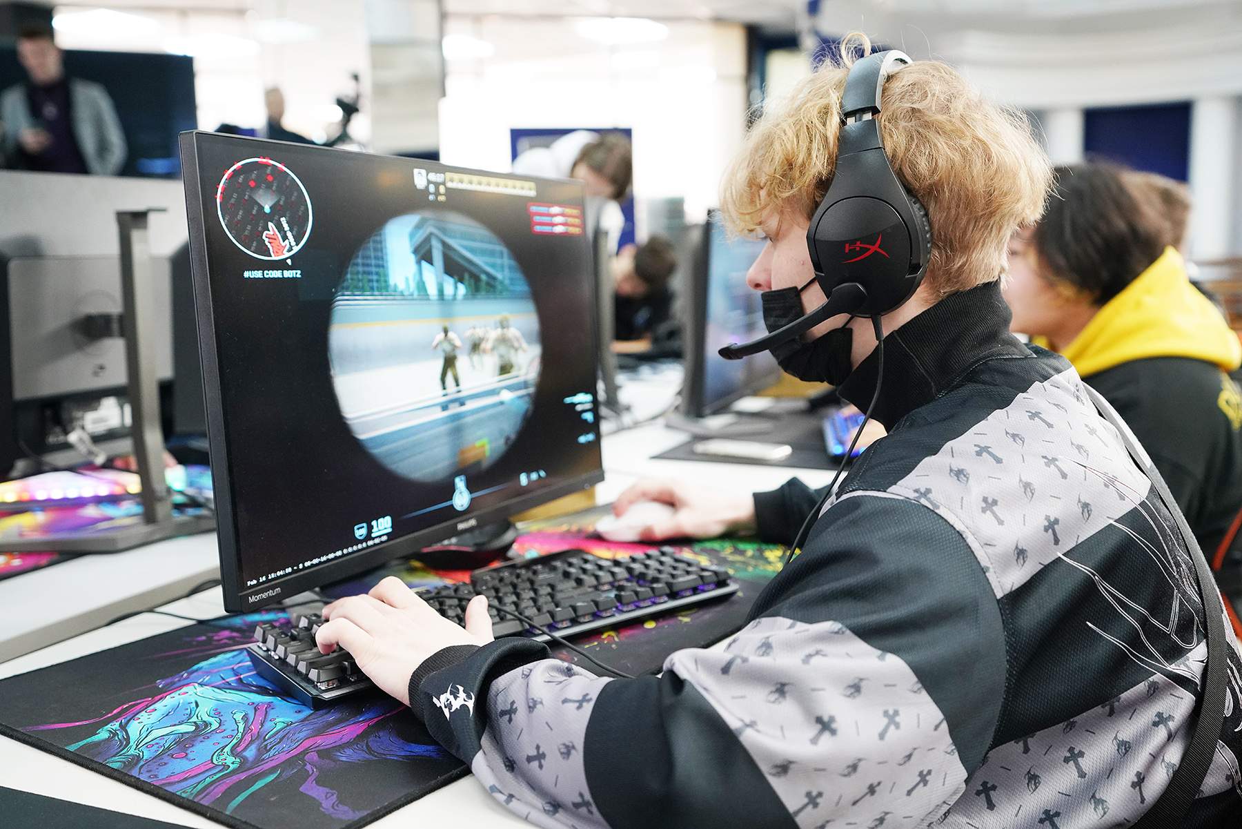 В честь Дня защитника Отечества студенты ВВГУ сразились в игре «Counter-Strike 2»