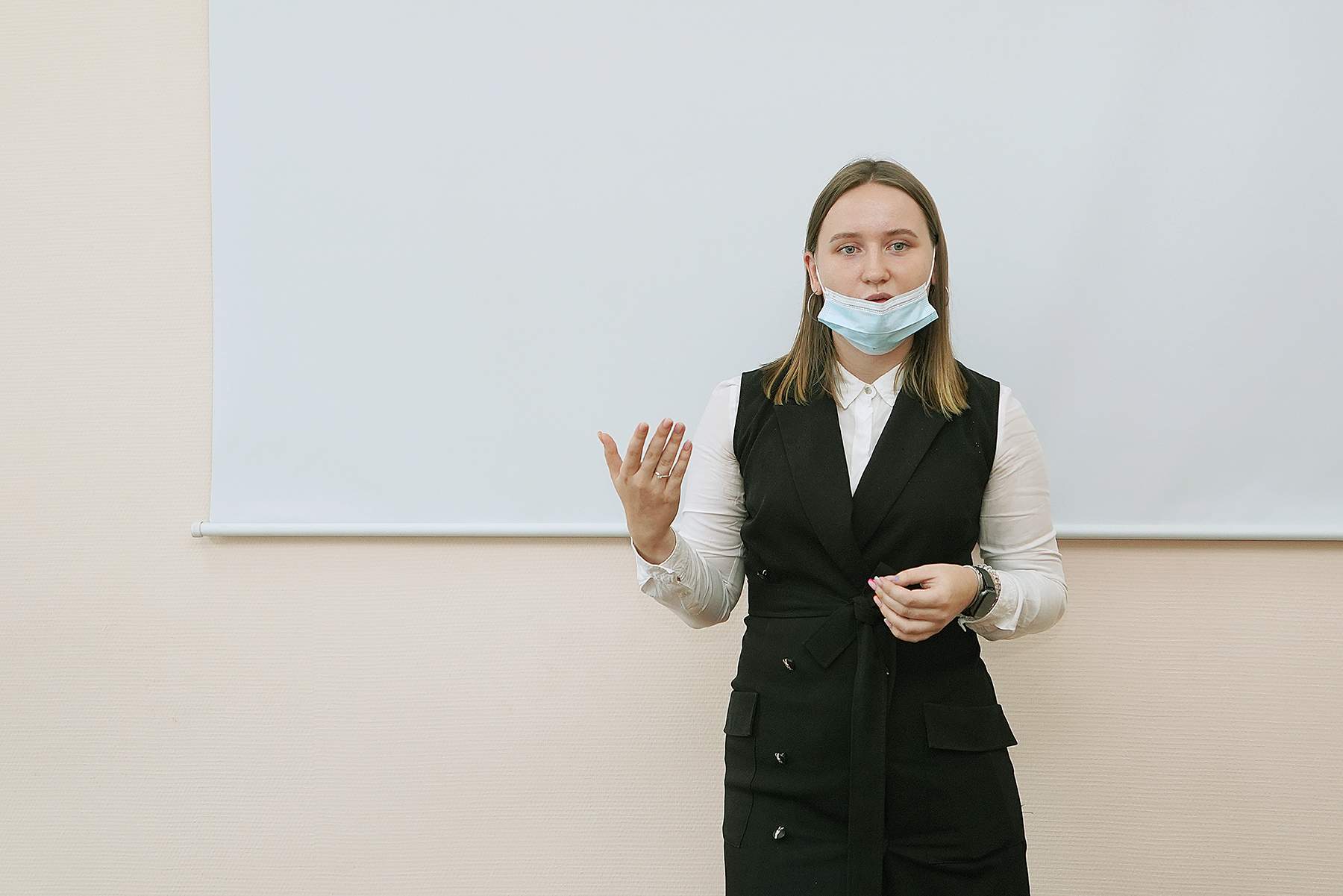 Зарплата от 50 тысяч рублей: представители ПАО Сбербанк рассказали студентам ВГУЭС о стартовых вакансиях