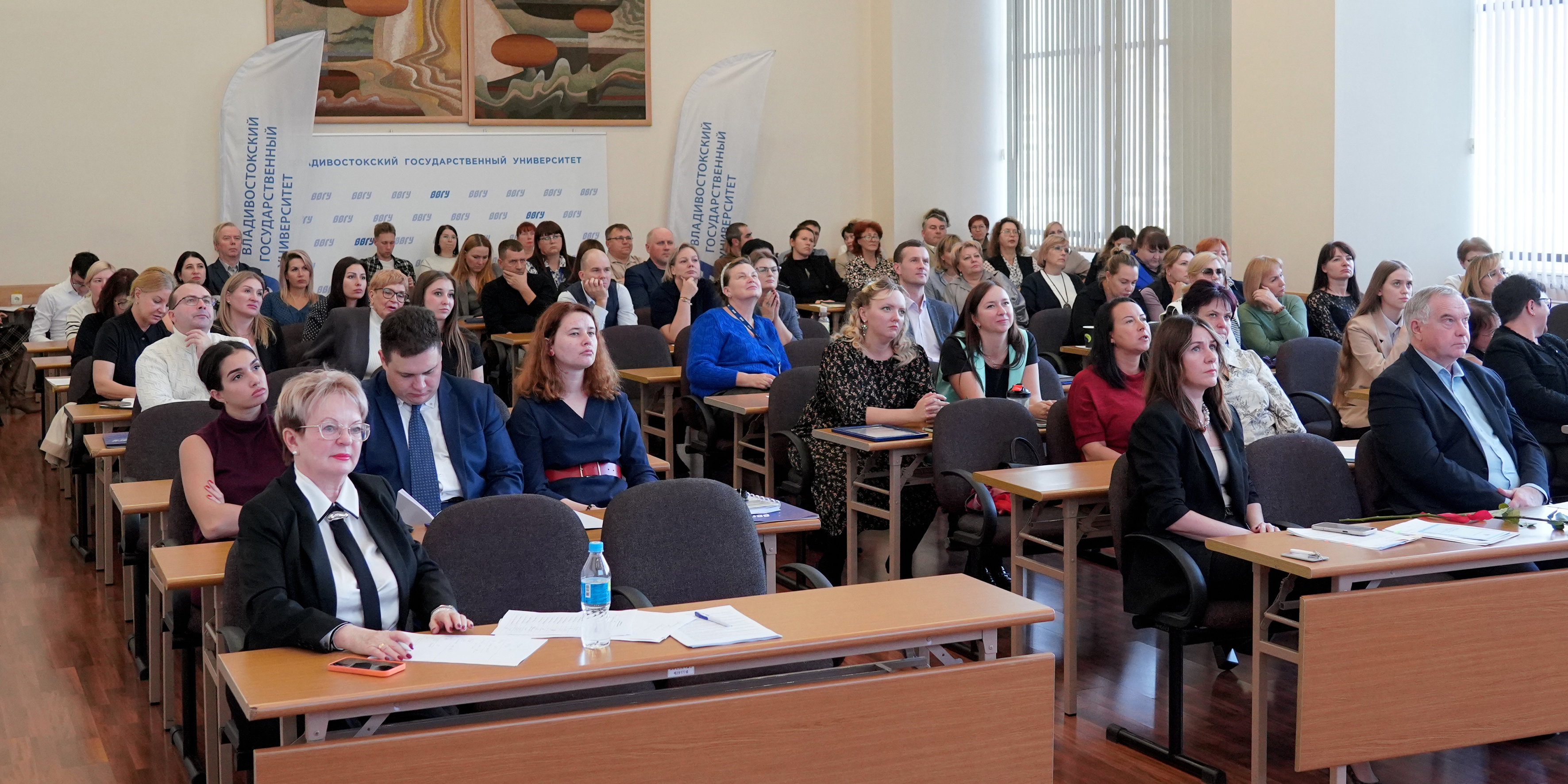 Ключевые цифры, перспективы и тренды: в ВВГУ подвели итоги приёмной кампании 2025 года