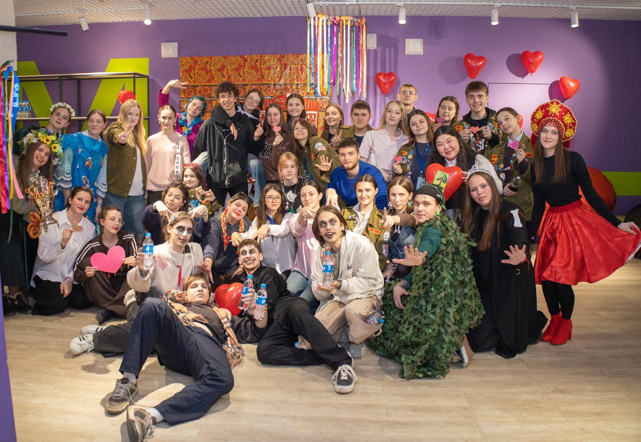 ТрудКрут: студенческие отряды ВВГУ масштабно отметили День РСО